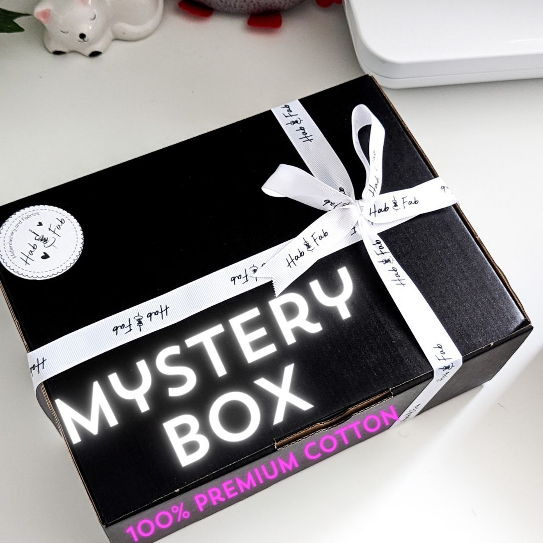 Mystery Box Cotton Fabrics Hab & Fab